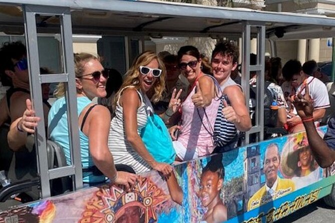 CHIPPIES BAHAMAS Island Tours : Feel The Culture - What the open-air bus adds, and what it does not