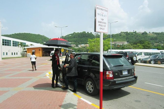 Club Mobay Fast Track Lounge with Private Airport Shuttle - Booking details that can prevent trouble