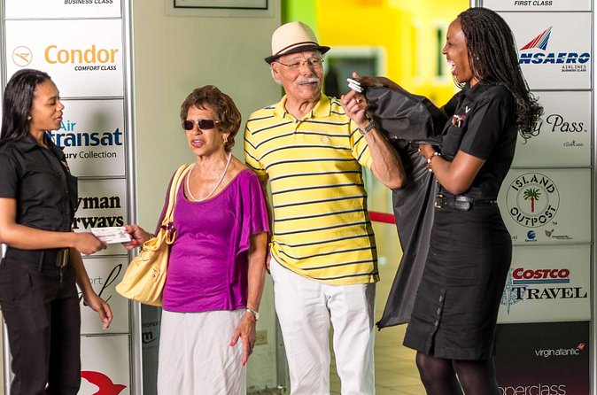 Club Mobay VIP Lounge Access and Round-Trip Airport Transfer - What you get near Gate 9
