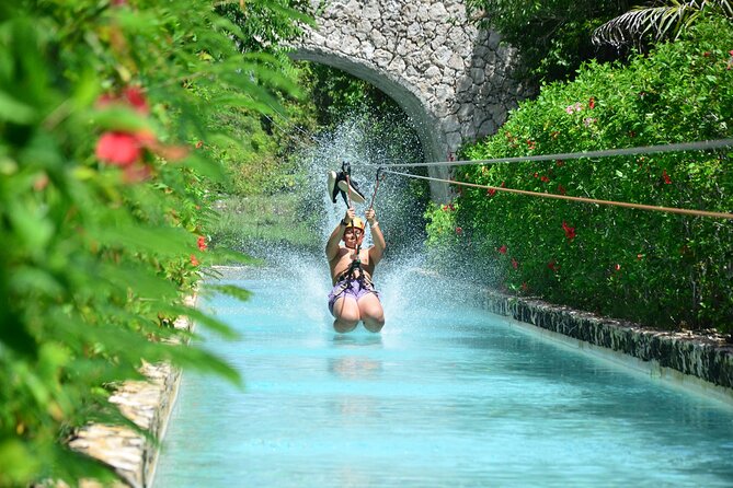 COMBO: Zip Line, Cenote Blue Lagoon, Jungle River &Waterfall Pool - Floating the Jungle River