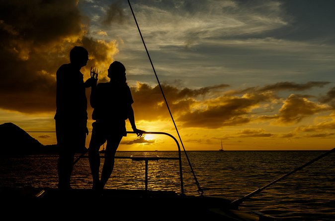 Cruise Sunset Party in Castries - Champagne, rum punch, and finger foods