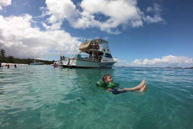 Culebra Power Boat Snorkeling & Beach Tour All Inclusive - The crew makes the difference