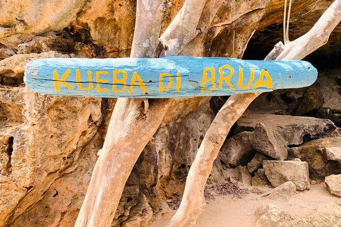 Curacao Atv tour West Adventure - Starting at 2 Californiëweg and getting ready to ride