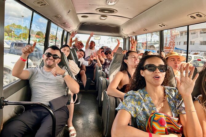 Curaçao City and Beach Tour - Caracas Bay delivers the quick photo stop