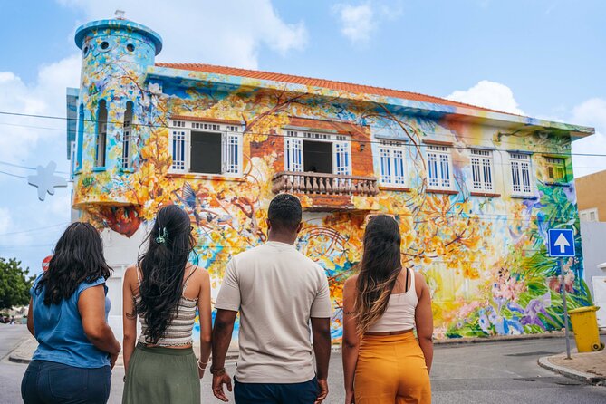 Curacao City Highlights 4-Hour Tour - Guides, Bus Comfort, and Group Size