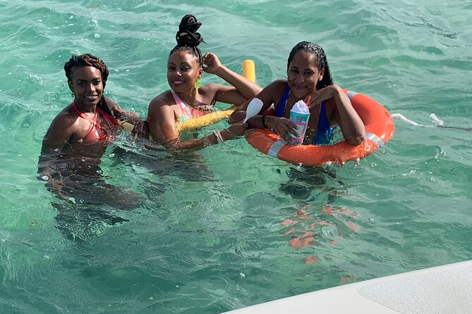 Day Trip by Boat from Le Robert - Three hours at îlet Madame