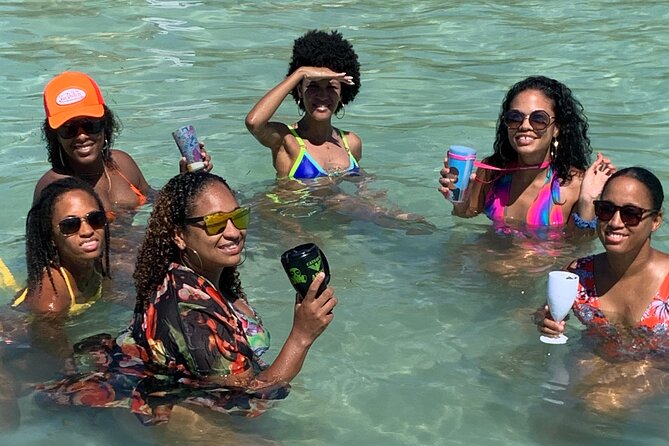 Day Trip by Boat from Le Robert - Food, drinks, and the social side of the trip