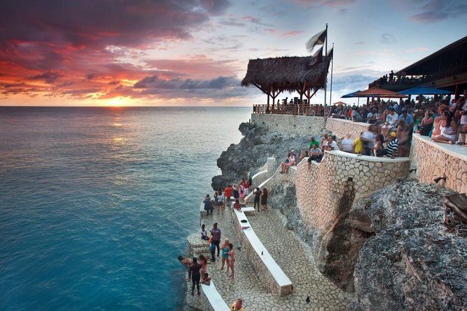 Day-Trip to Rick's Cafe from Montego Bay - Your time at Rick’s Cafe