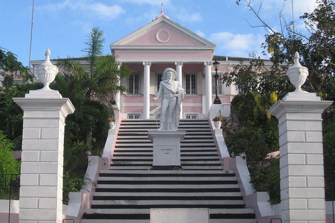 Dilly Dally Walking Tour of Nassau Attractions - Government House and Rawson Square