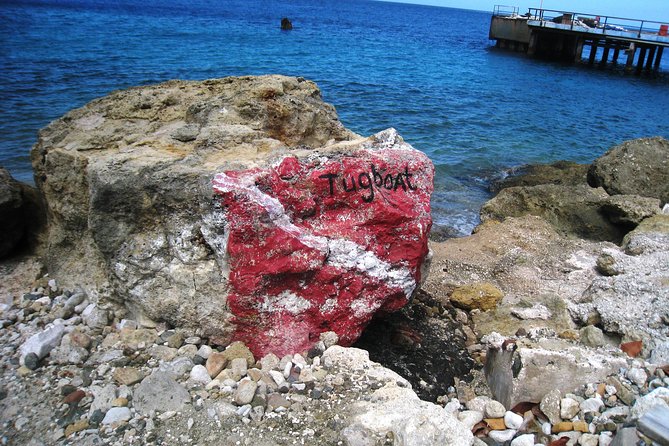 Discover Diving in Curacao - A first scuba lesson with a real wreck at the end