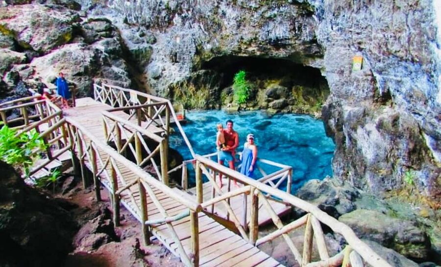 Discover Santo Domingo: A Day Trip from Punta Cana - Los Tres Ojos and its freshwater cave lakes