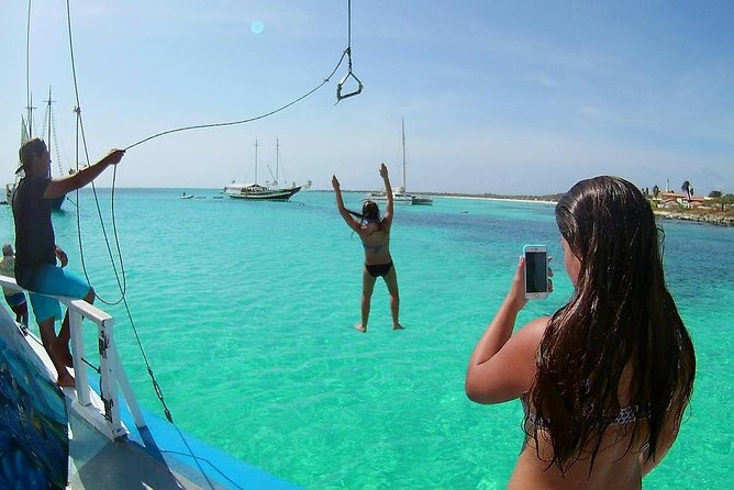 Dolphin Catamaran Snorkel and Sail with Open Bar - What the food and open bar really include