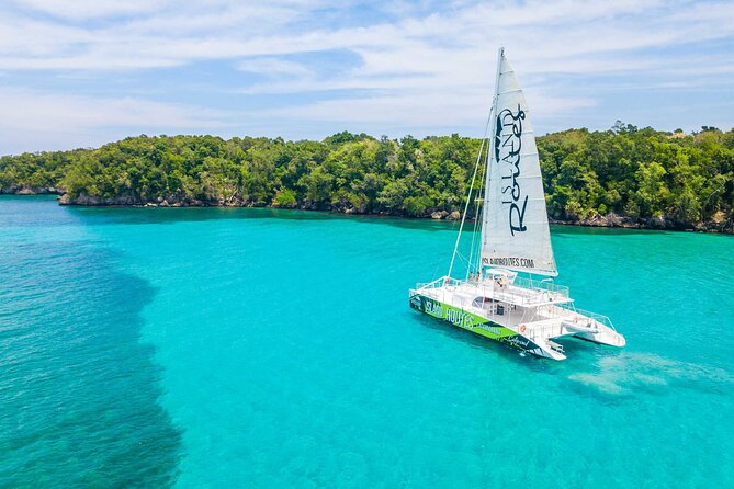 Dunn's River Catamaran Cruise From Ocho Rios - The 9 a.m. start and transfer to the boat
