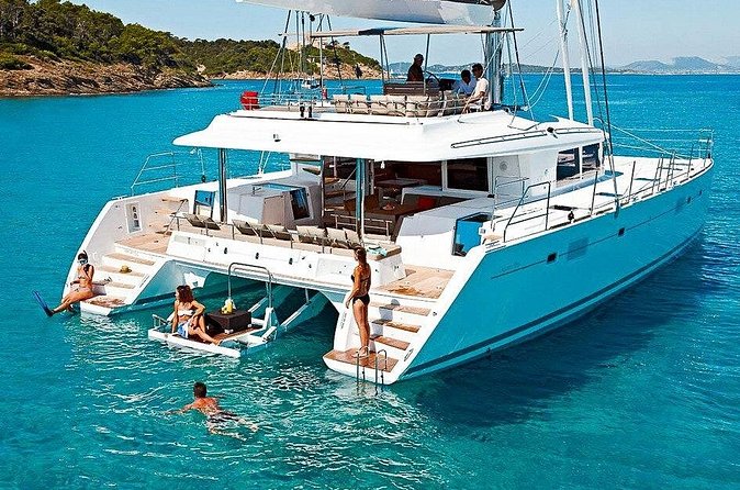 Dunn's River Falls Party Cruise, Blue Hole with Snorkeling, free beverages - Guides can shape the whole experience