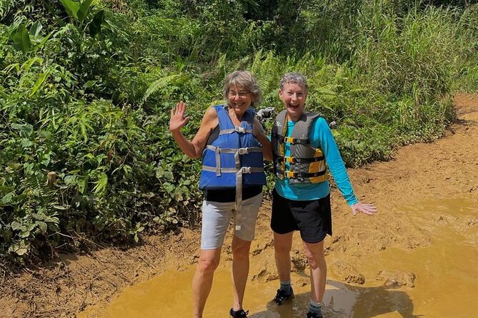 El Yunque Small Group Tour with Luquillo Lunch Stop and Transport - What the guide adds to El Yunque