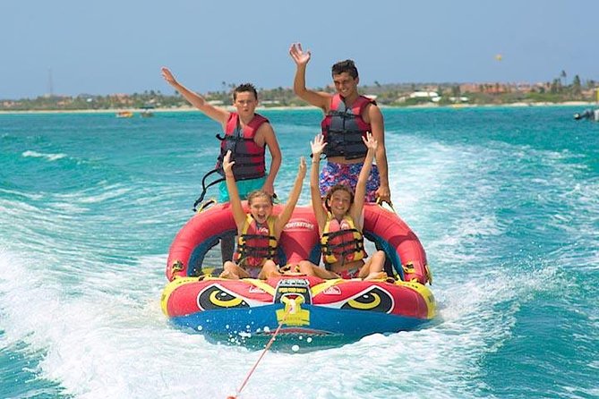 Exciting Tube Ride in Aruba - Picking the right tube for your group