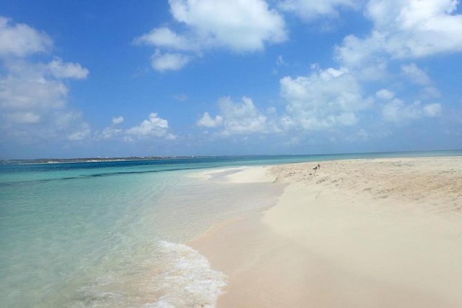 Exclusive Supreme Snorkeling Tour - Gibbs Cay brings the quiet island stop