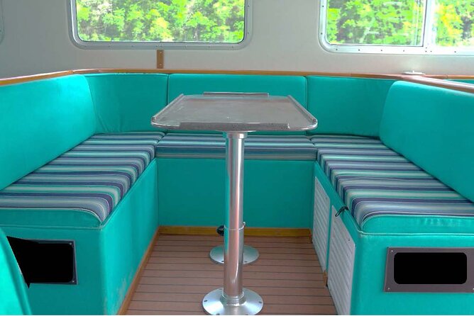 Ferry Transfer from Hewanorra Airport to Saint Lucia Resorts - Who should book this ferry transfer?
