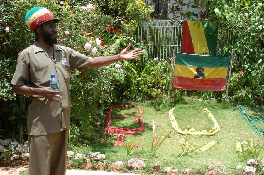 From Montego Bay: The Bob Marley Guided Tour of Nine Mile - The road from Montego Bay to the hills