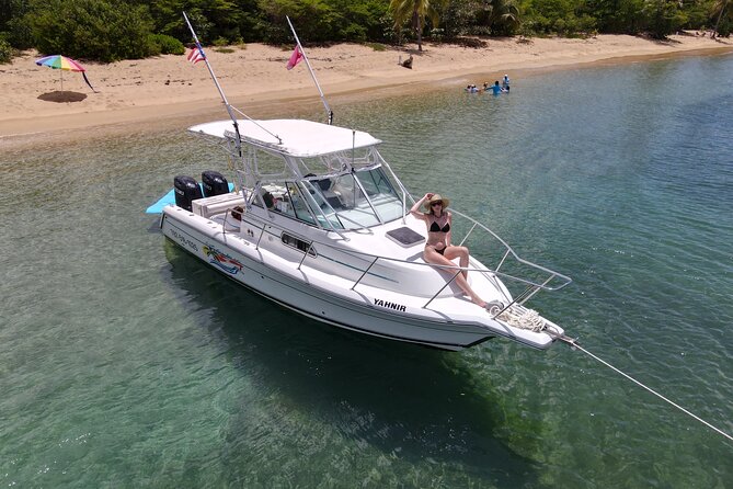 Full Day Charter from Fajardo to Culebra - The crossing toward Culebra and Luis Peña