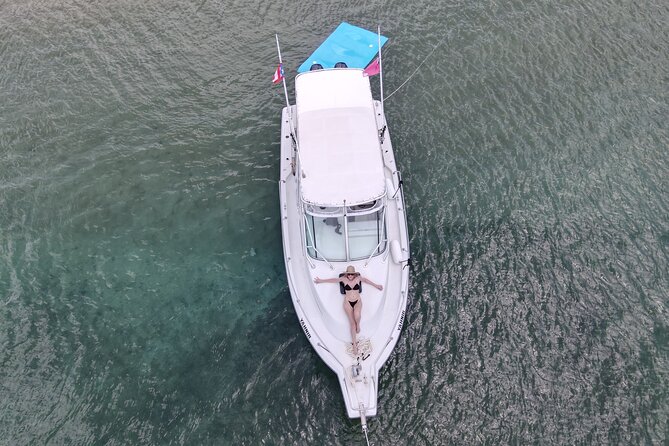 Full Day Charter from Fajardo to Culebra - Meeting the crew at Sunbay Marina at 9:00 a.m.