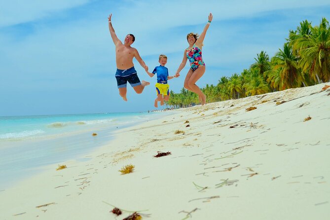 Full Day Excursion to Saona Island with All Inclusive - The staff can make a real difference