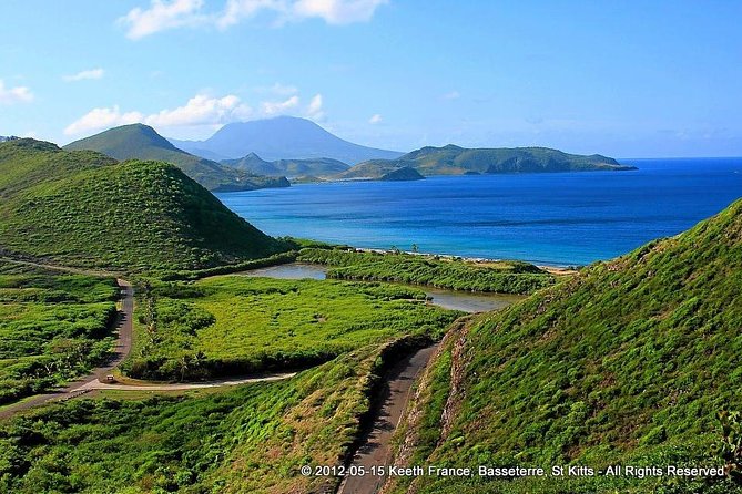 Full Island Panoramic Tour of St Kitts - Basseterre’s churches, squares, and memorials