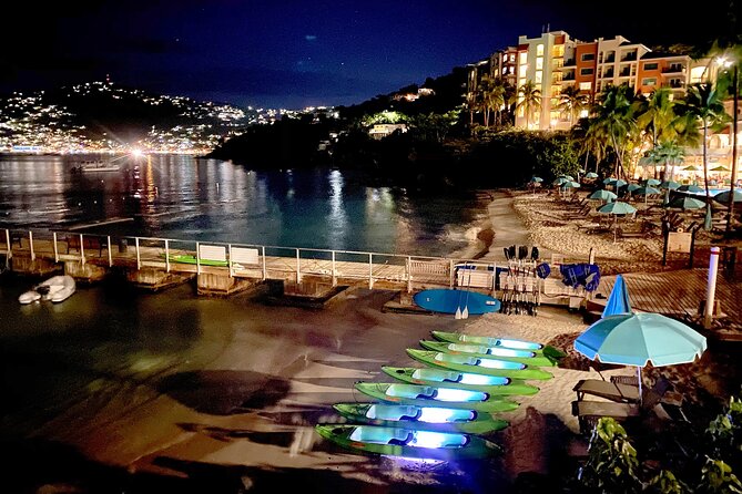 Glow Boats LED Night Kayak, Marriott Frenchman's Cove Dock, USVI - Why night kayaking works so well in St. Thomas