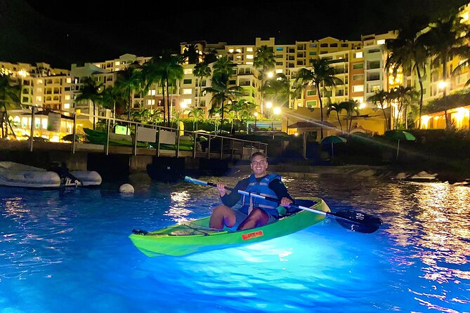 Glow Boats LED Night Kayak, Marriott Frenchman's Cove Dock, USVI - The first minutes: safety, paddles, and glowing boats