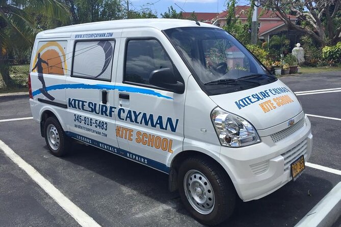 Grand Cayman Kitesurf Gear Rental - Who should book this experience