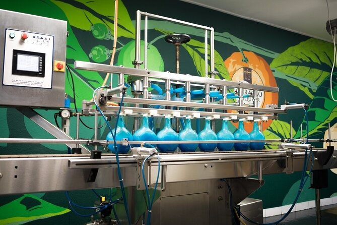 Guided Tour at the Curaçao Liqueur Distillery - Who will enjoy this visit most?