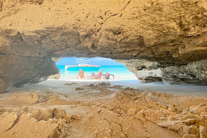 Half Day Snorkeling, Sightseeing & Island Hopping Private Charter (Afternoon) - Snacks, drinks, and the comfort factor