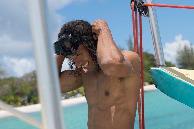 Harbour Lights-Chair &Turtle Shipwreck Snorkel Tour(10:30-1:30pm) - Finding Harbour Lights from Bridgetown
