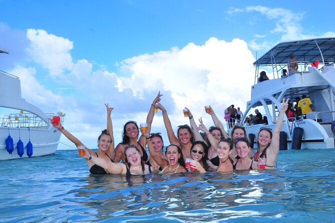 Hip Hop Party Boat Booze Cruise with Open Bar (Adults Only) - The boat, bathroom, and safety details