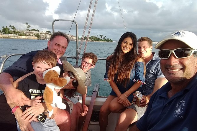 Historical San Juan Bay Sunset Sailing Tour - Sailing toward El Morro