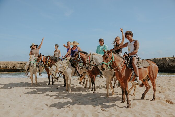 Horseback Riding and Natural Pool Adventure in Aruba - Wariruri Bay and the northern coast