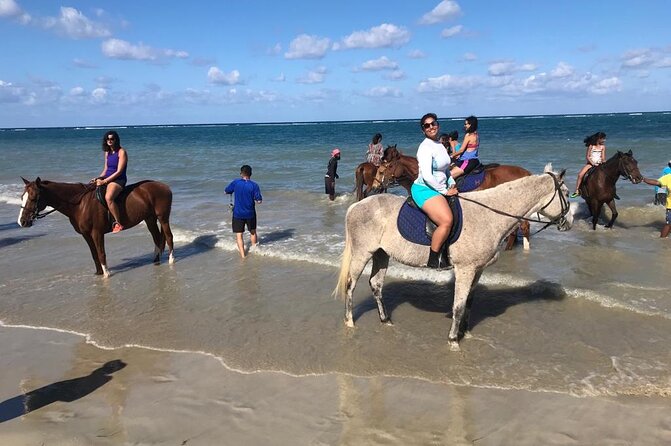 Horseback Riding in the ocean & Bamboo Rafting from Ocho Rios - Who will enjoy this day most?