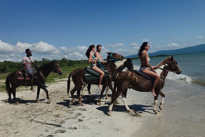 Horseback “SPECIAL”- Negril’s Beach Ride N’ Swim with Free photos/videos - Booking and cancellation advice