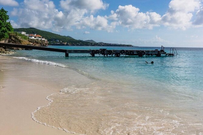 Island Treasures: Caves, Turtles and Turquoise Beach Break - Guides are a major part of the experience