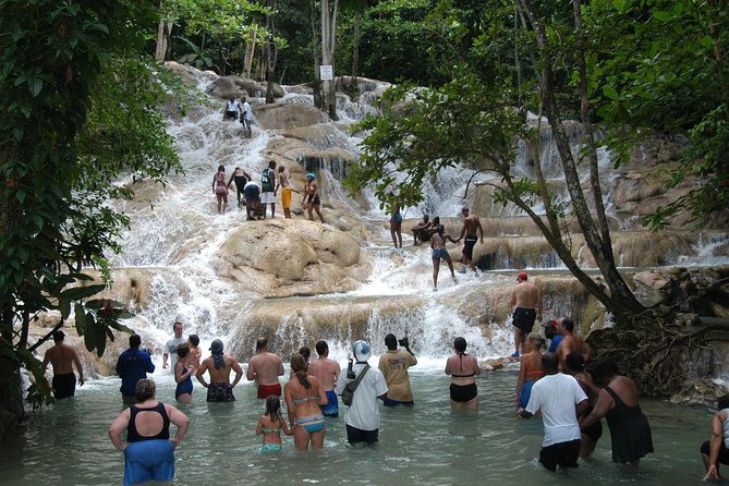 Jamaica Dunn's River Falls Party Cruise with Snorkeling - The return boat is where the party peaks