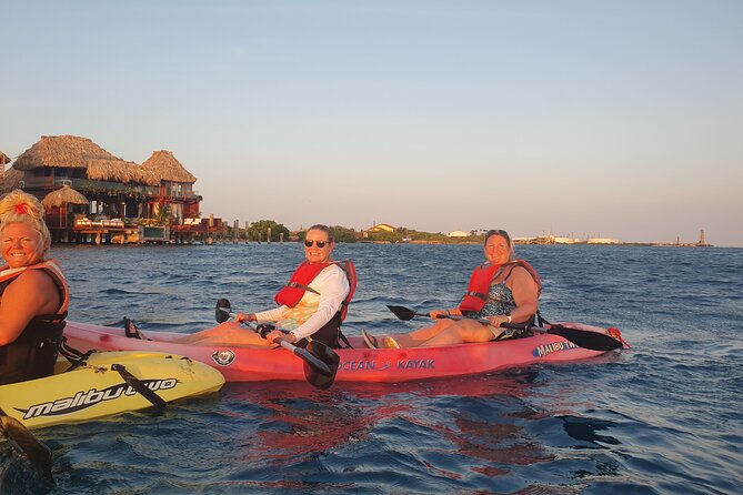 Kayak Tour to Seaglass Island - The paddle along Savaneta’s coast