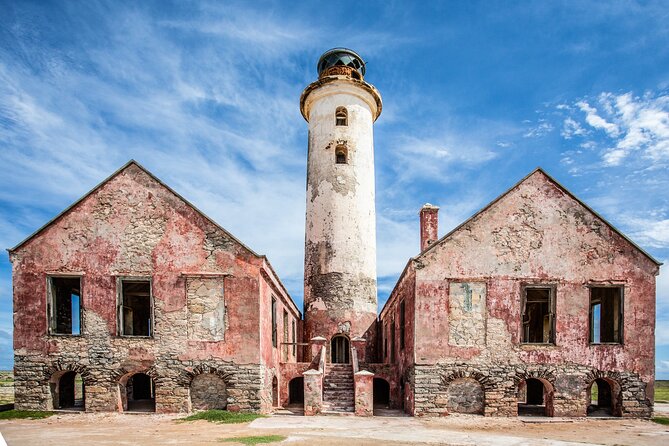 Klein Curacao Day Trip with Premium Open Bar and BBQ-Lunch - Snorkeling, turtles, and the rocky waterline
