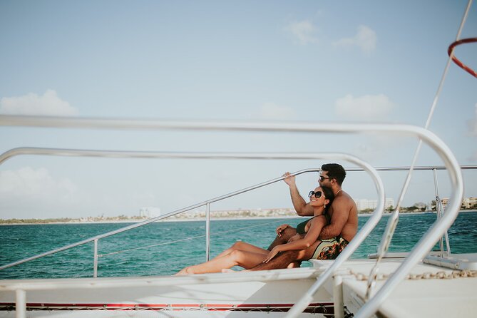 Luxury Champagne and Lobster Sail to Boca Catalina - Tres Trapi and Boca Catalina Offer Calmer Water