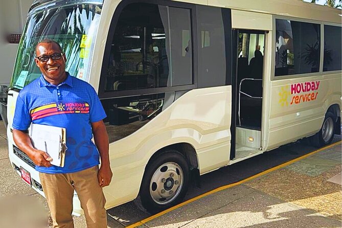Montego Bay Airport (MBJ) Transfer One-Way or Round-Trip to Hotel - A low-cost start at Sangster International Airport