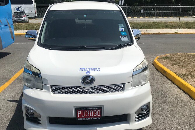 Montego Bay Airport Private Taxi Transfer To Negril Hotels - Key points to know before booking