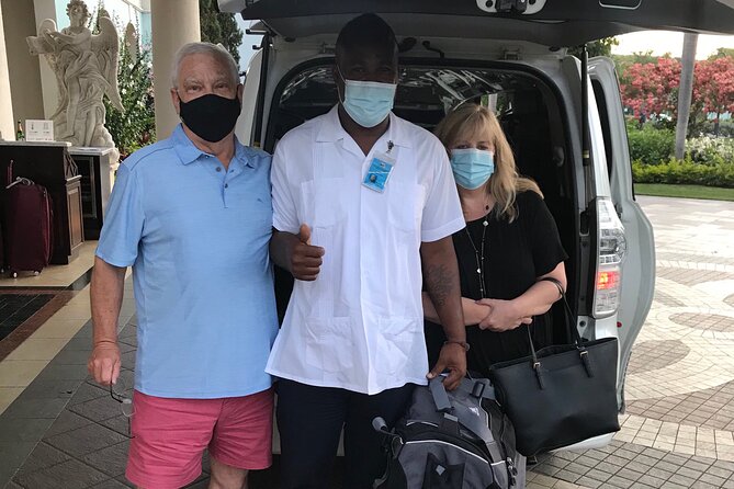 Montego Bay Airport Taxi To HEDONISM Negril - Leaving Sangster International Airport without the taxi line