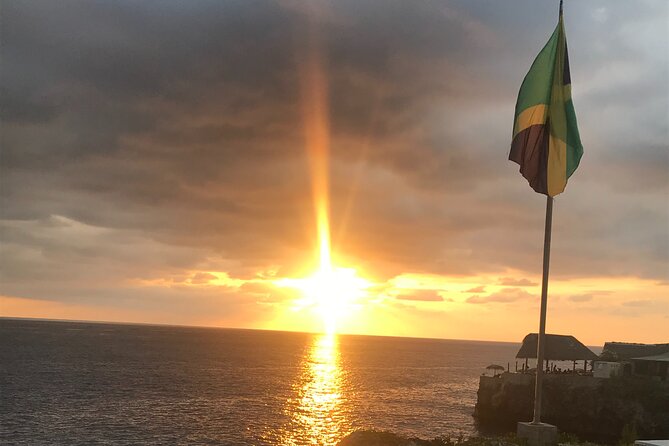 Montego Bay Airport Taxi To HEDONISM Negril - Booking, cancellation, and small practical details