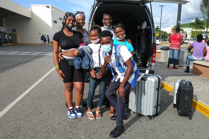 Montego Bay Airport Transfer to and from Hotels in Montego Bay. - Finding your driver at Sangster International Airport