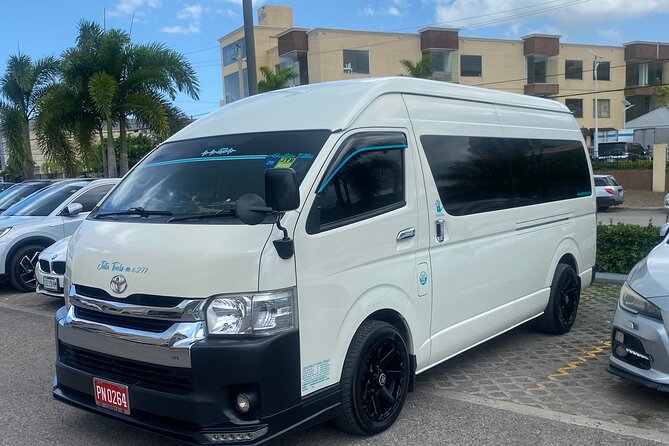 Montego Bay Airport Transfers ( Round Trip-Montego Bay Hotels) - Child seats and family use