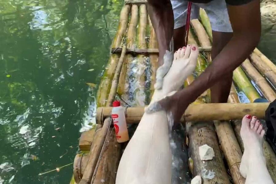 Montego Bay: Bamboo Raft Cruise on the Great River - The old Lethe bridge and the river’s past